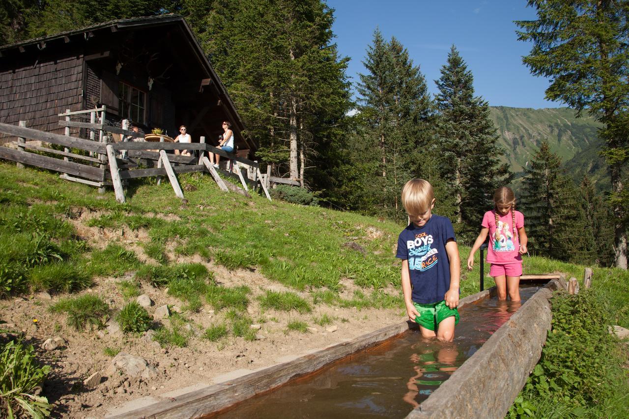 Alpen Hotel Post Au (Vorarlberg) ภายนอก รูปภาพ